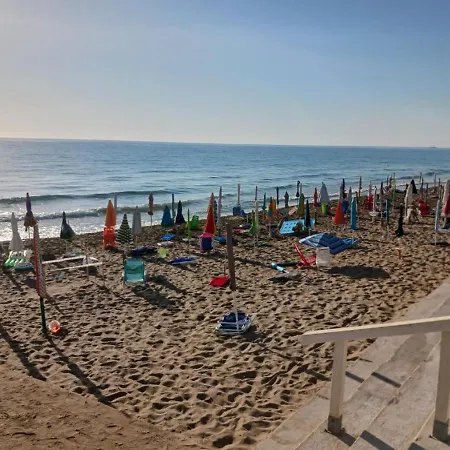 Nica's San Lorenzo Villa *